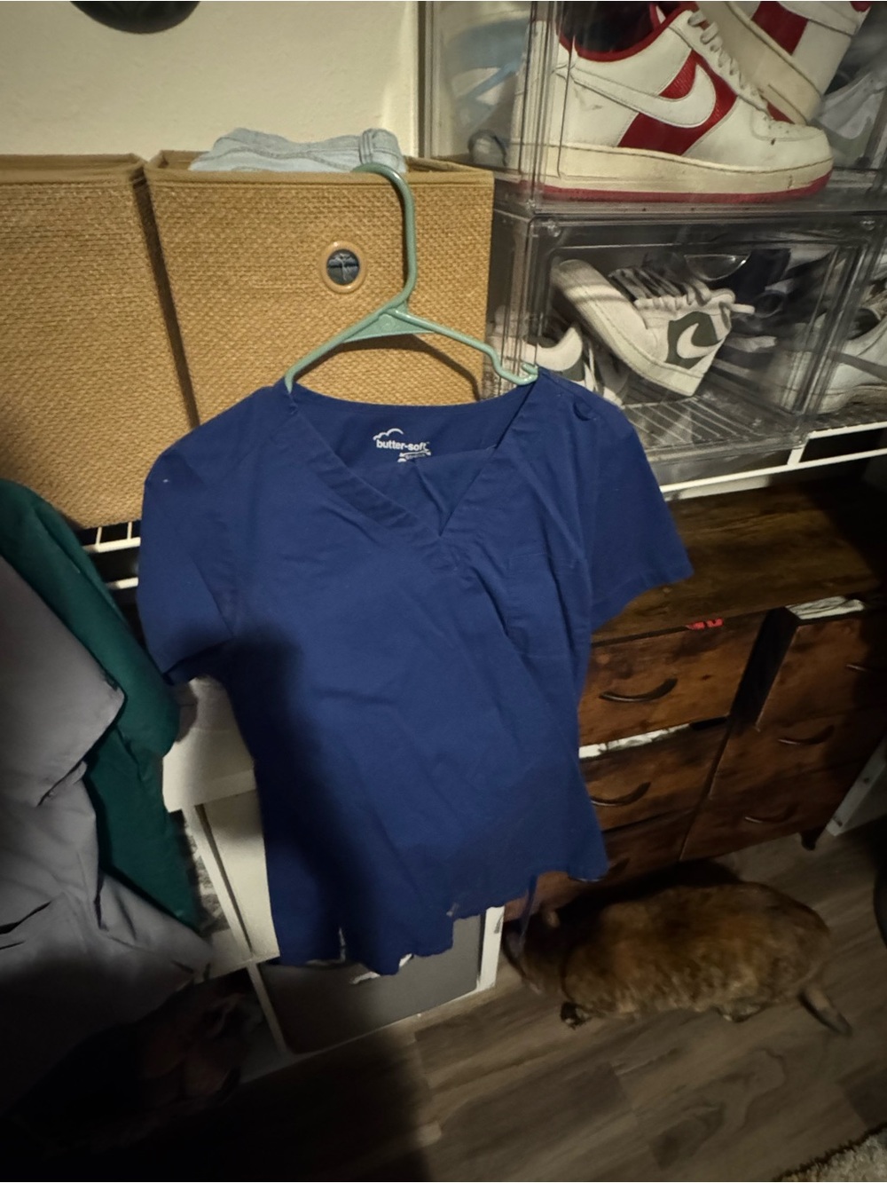 Butter V‑Neck Short Sleeve Top & Pants in Navy Blue